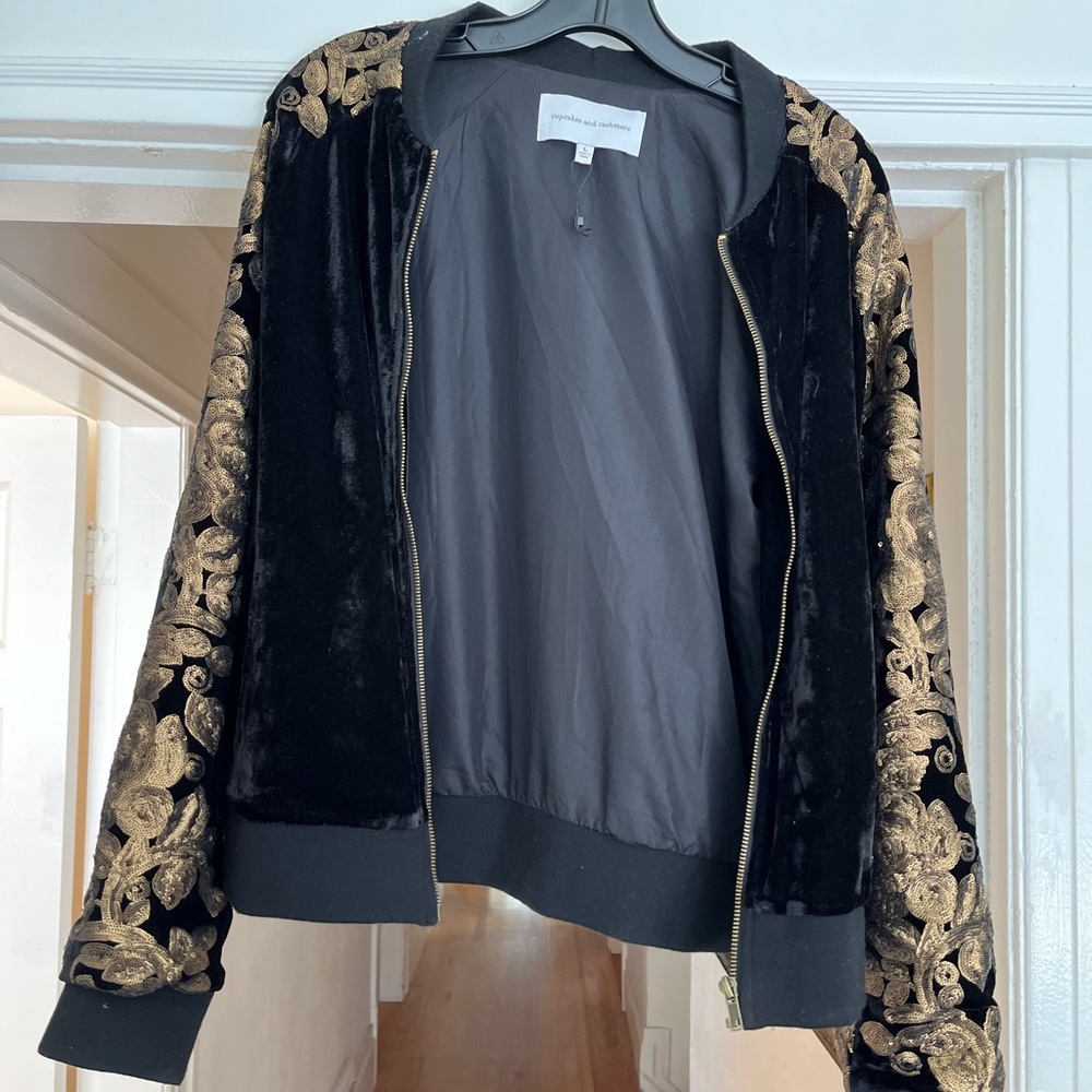 Cupcakes and cashmere velvet zip up